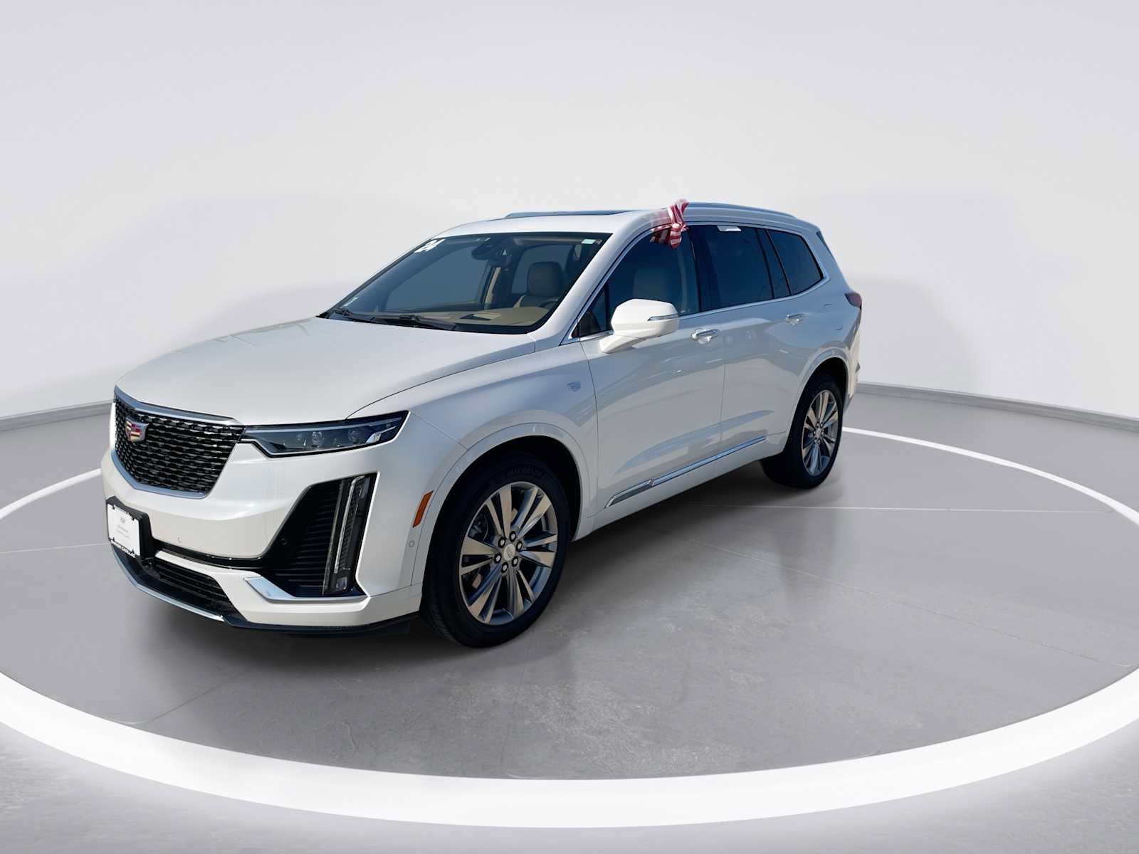 Used 2024 Cadillac XT6 Premium Luxury w/ Platinum Package AWD/4WD image 5
