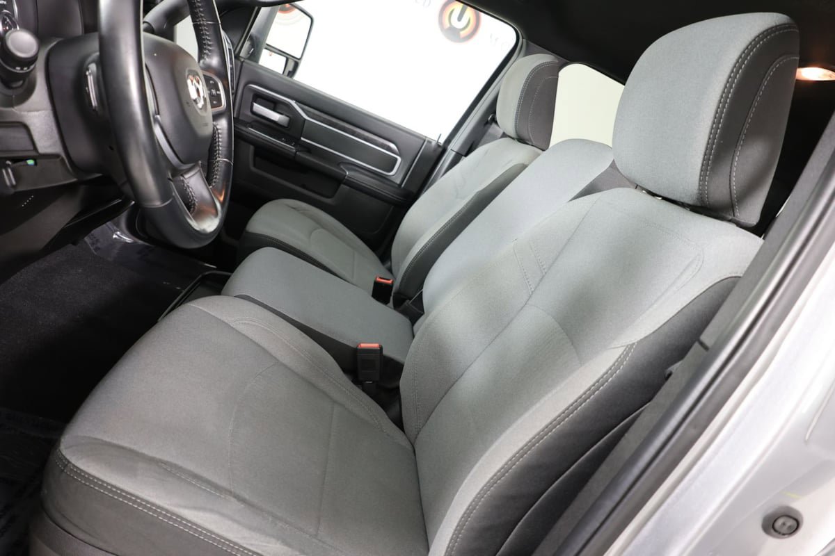 Used 2024 RAM 2500 Big Horn AWD/4WD image 8