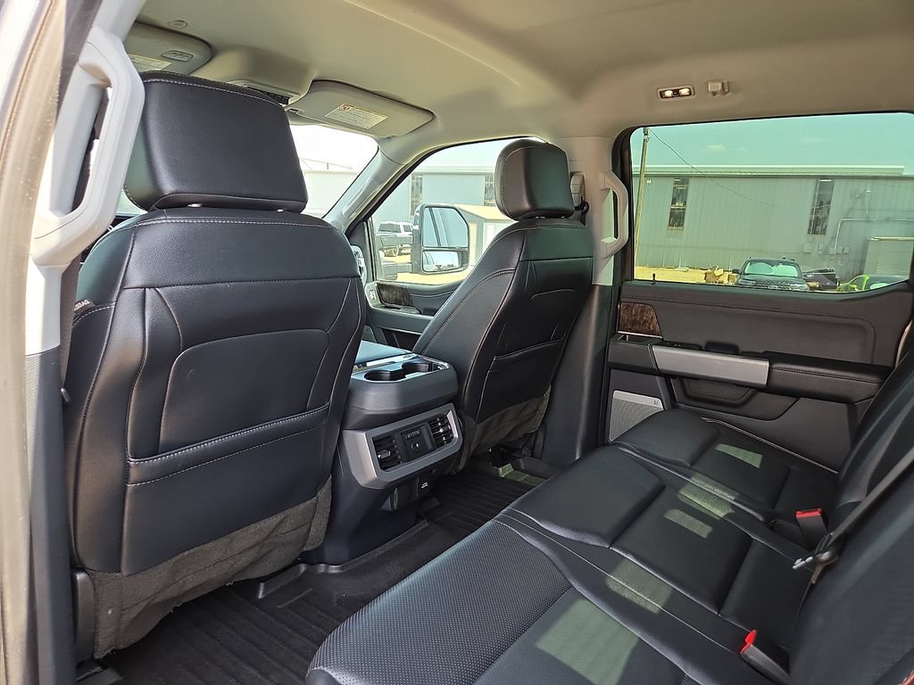 Used 2023 Ford F350 Lariat w/ Chrome Package AWD/4WD image 17