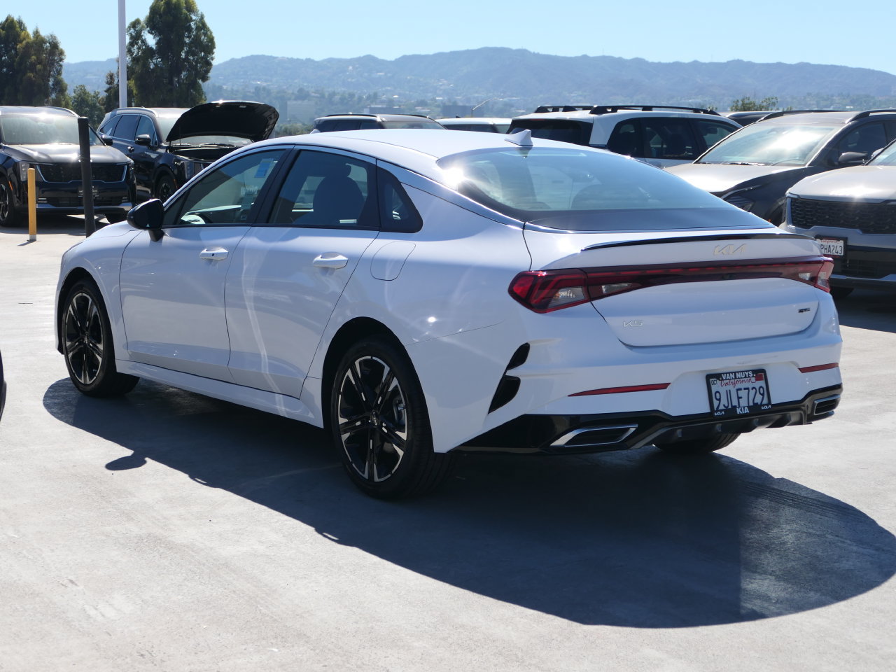 Used 2024 Kia K5 GT-Line w/ GT-Line Premium Package FWD image 6