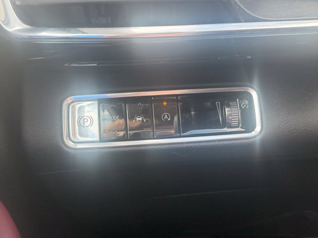 Used 2024 Buick Envision Sport Touring AWD/4WD image 14