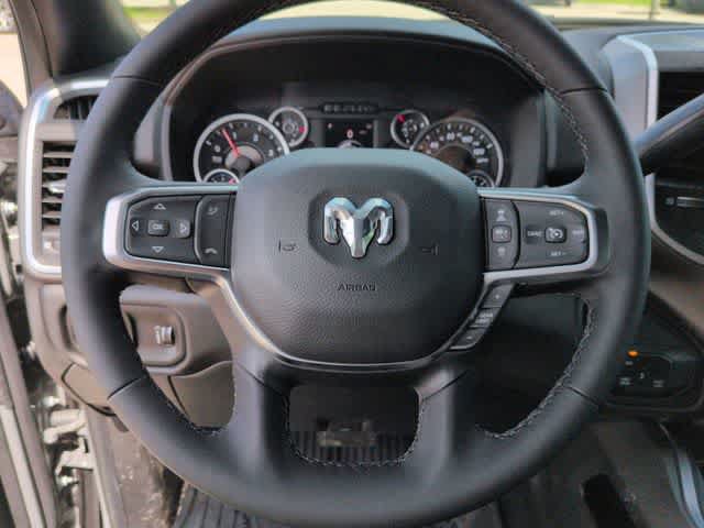 New 2026 RAM 3500 Big Horn AWD/4WD image 23