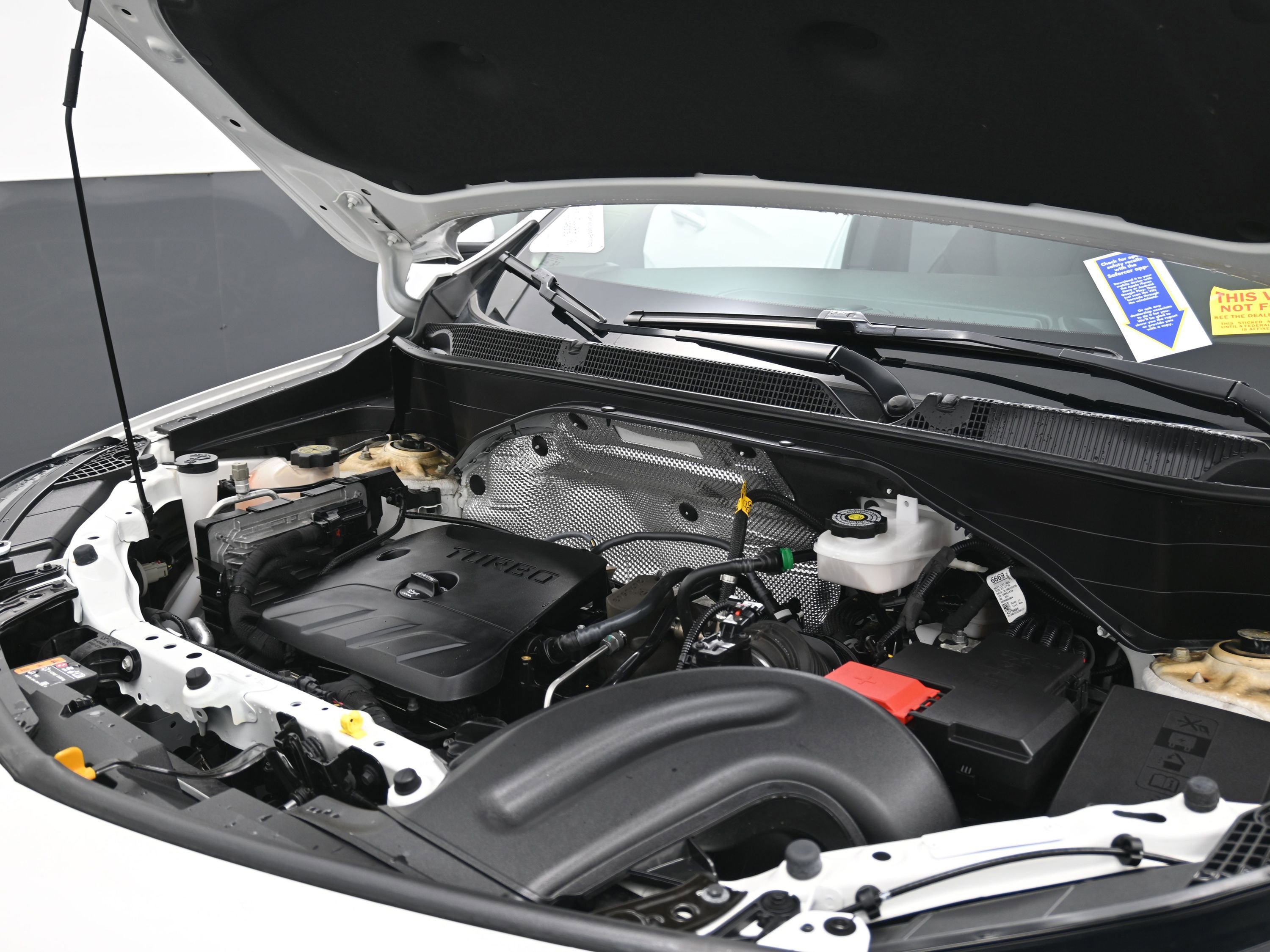 Used 2023 Buick Encore GX Select image 31