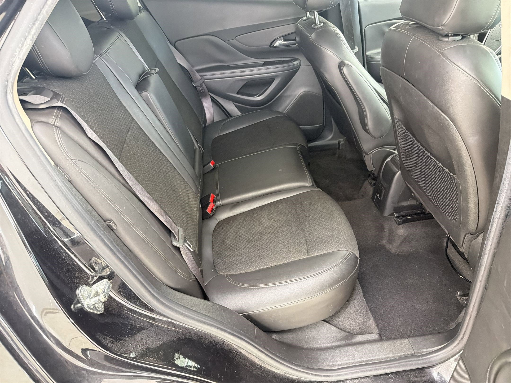 Used 2017 Buick Encore Preferred FWD image 27