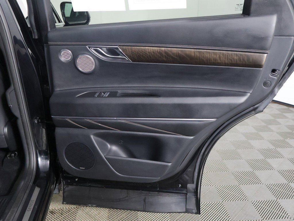 Used 2024 Genesis GV80 3.5T w/ Prestige Package image 31