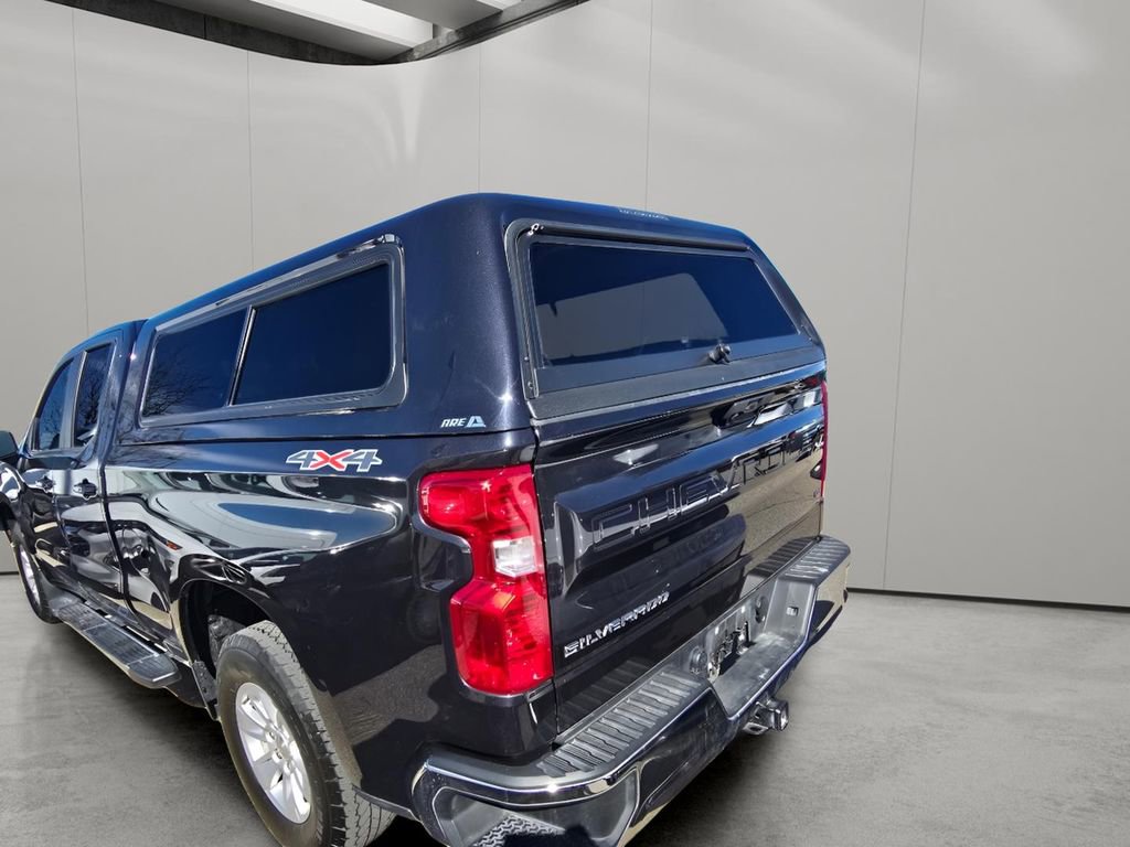 Used 2023 Chevrolet Silverado 1500 LT image 5