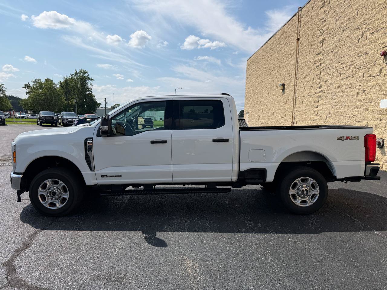 Used 2026 Ford F250 XLT AWD/4WD image 2