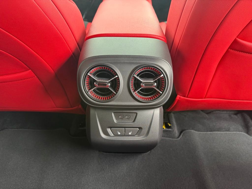 Used 2024 Chevrolet Blazer EV RS image 18