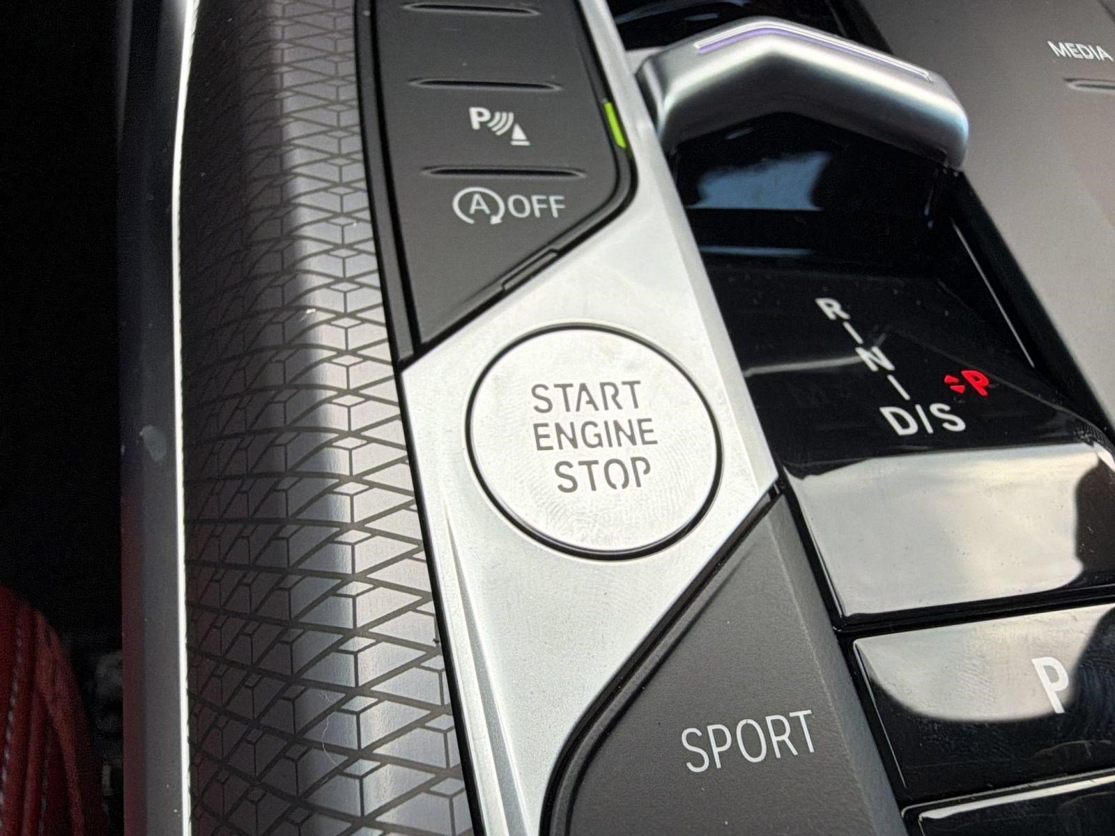 New 2026 BMW 330i Sedan w/ Premium Package RWD image 16