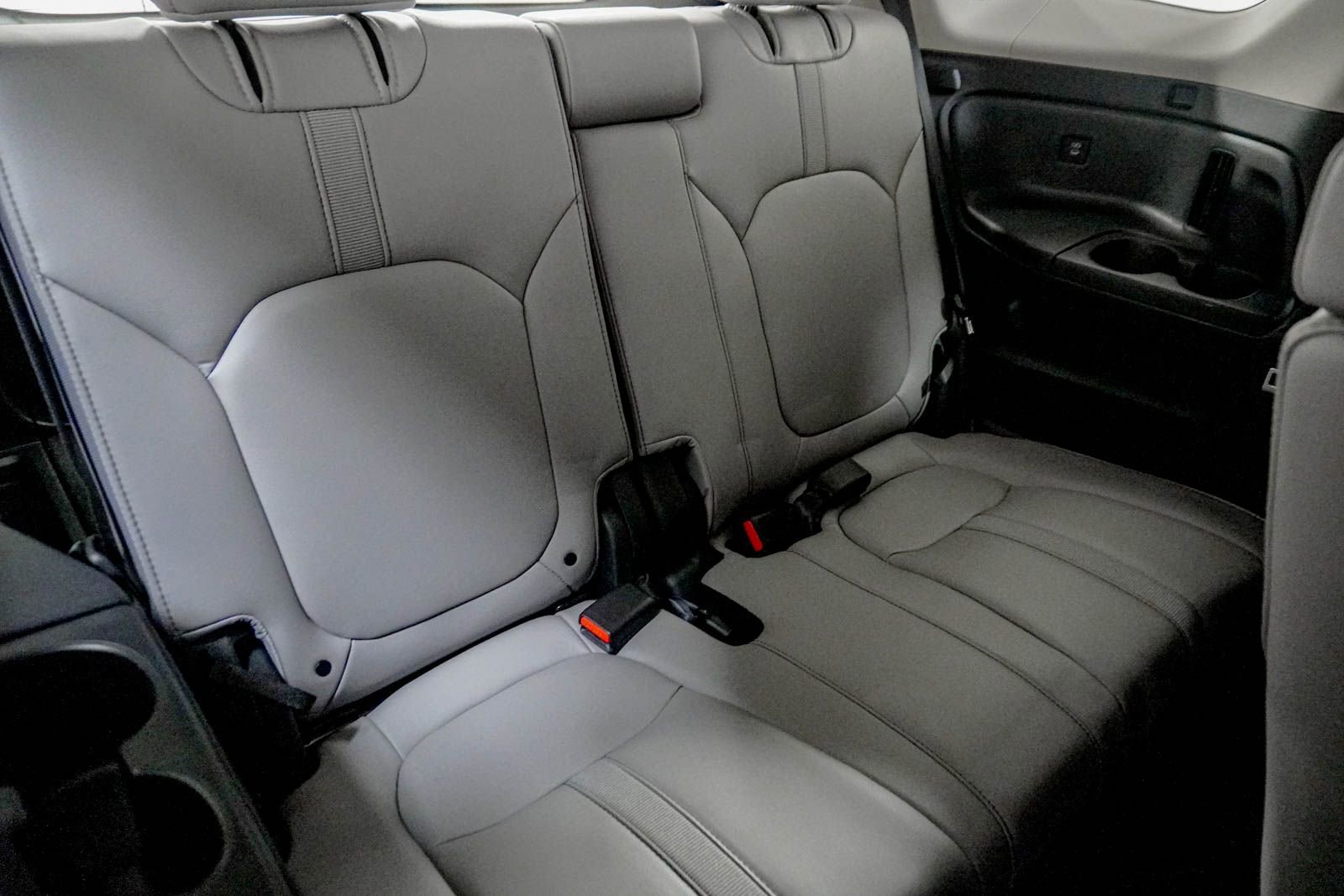 Certified 2025 Honda Pilot Touring image 36