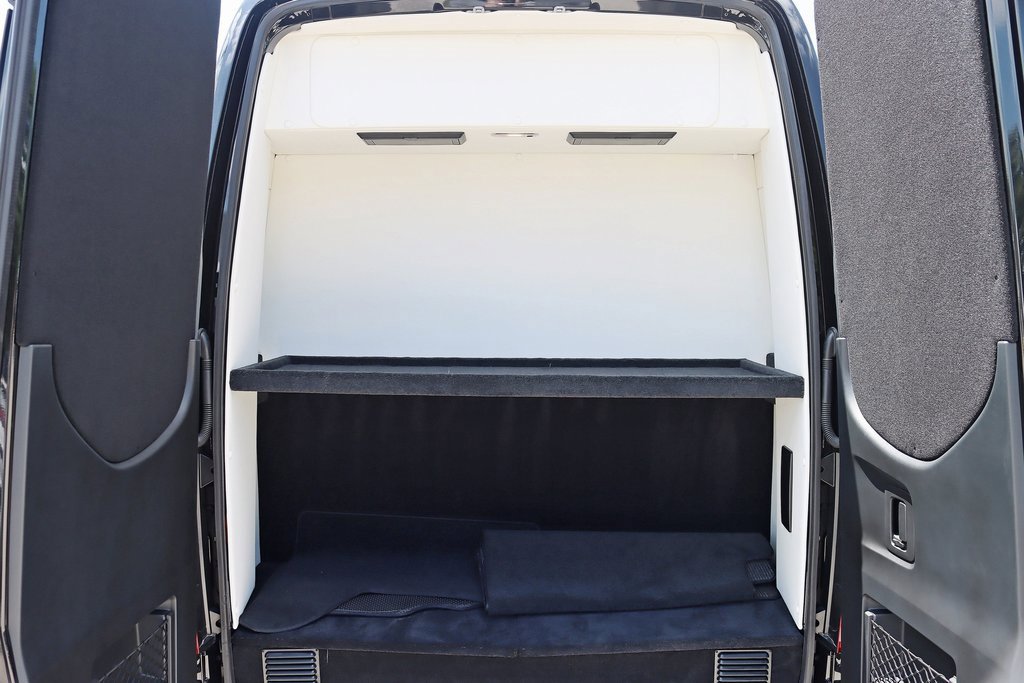 Used 2024 Mercedes-Benz Sprinter 3500 image 48