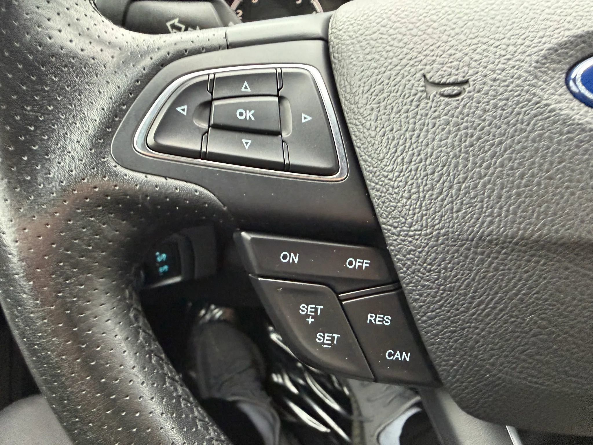 Used 2017 Ford Focus ST FWD image 28