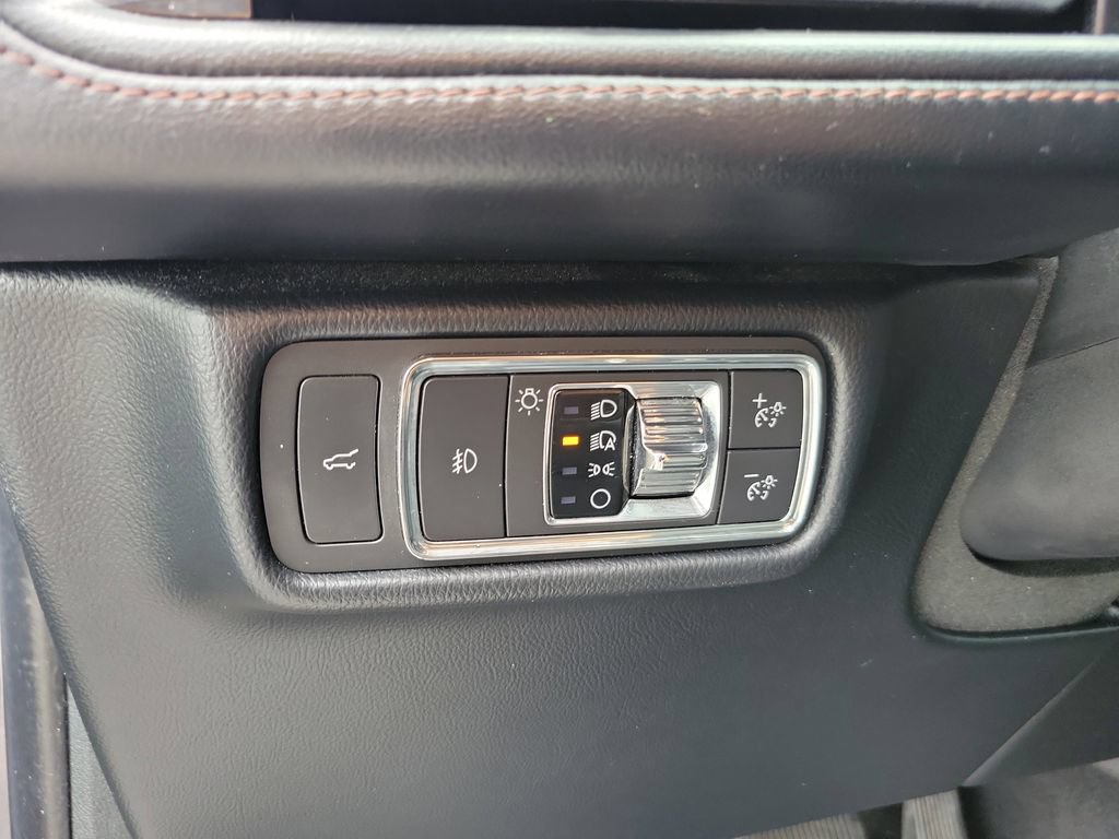 Used 2021 Lincoln Aviator Reserve w/ Equipment Group 210A AWD/4WD image 25