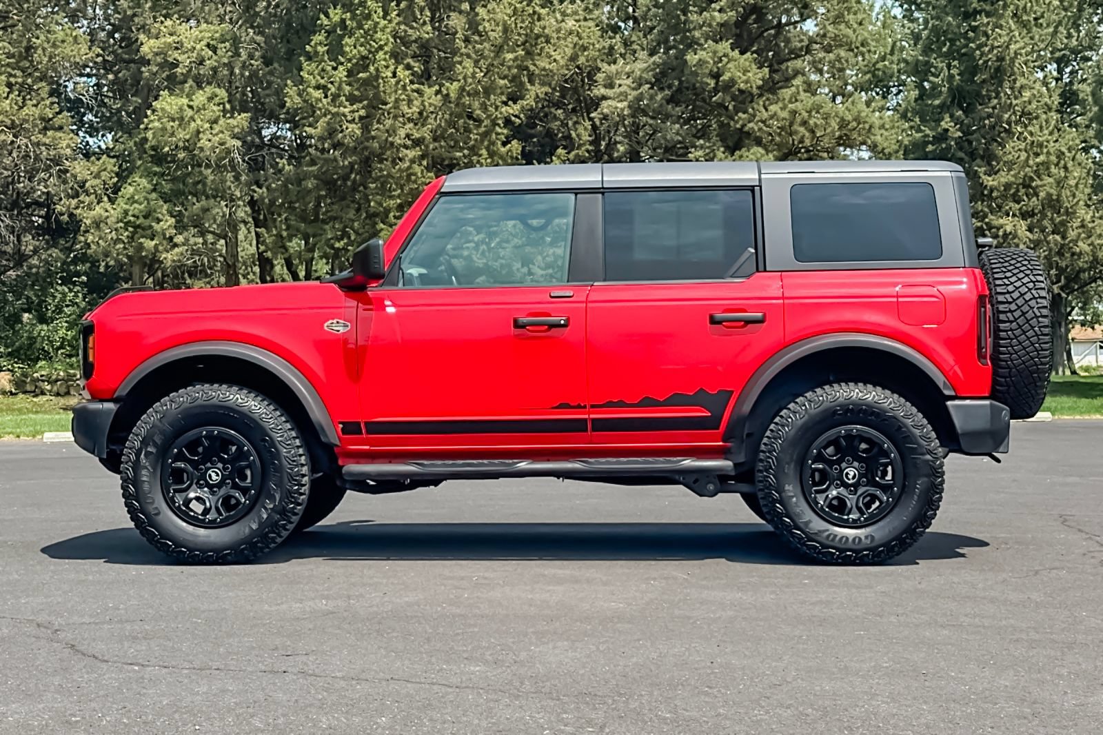 Used 2023 Ford Bronco Wildtrak AWD/4WD image 8