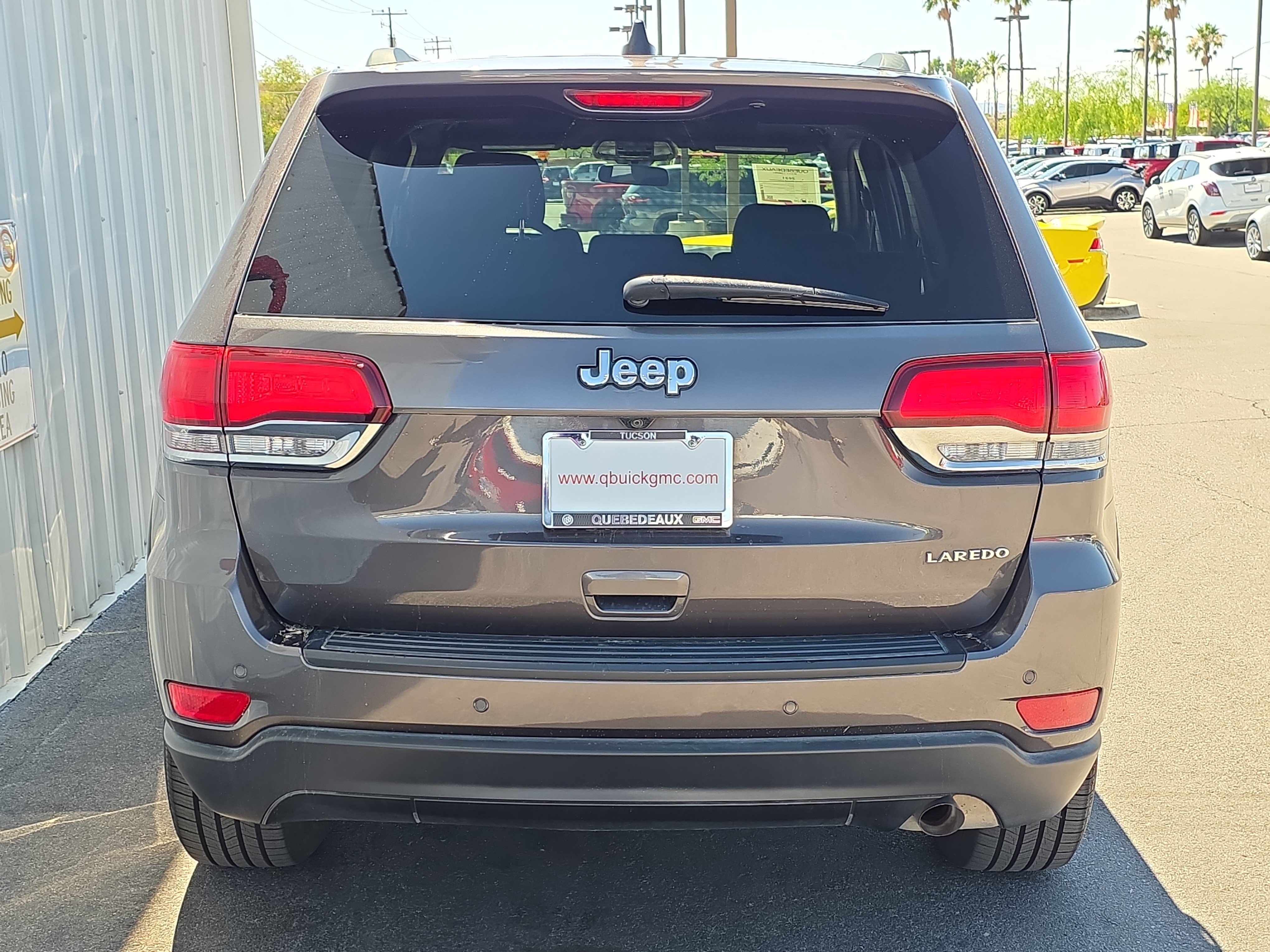 Used 2021 Jeep Grand Cherokee Laredo RWD image 6