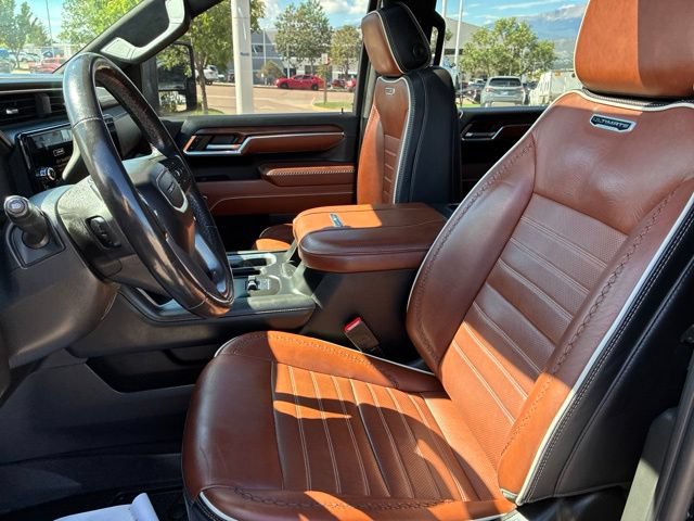 Used 2024 GMC Sierra 2500 Denali Ultimate AWD/4WD image 13