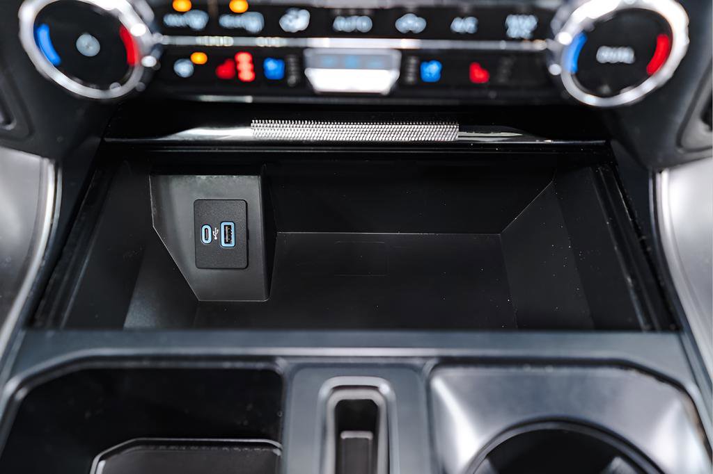 Used 2024 Ford F150 Lariat image 18