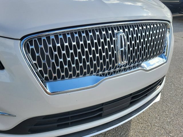 Certified 2019 Lincoln MKC Select FWD image 13