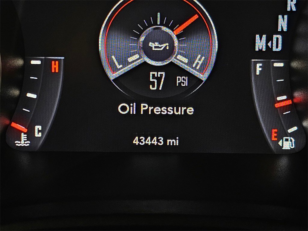 Used 2015 Dodge Challenger R/T Plus image 25