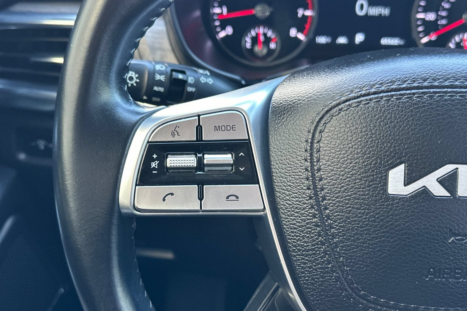 Certified 2022 Kia Telluride SX FWD image 27