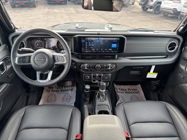 Used 2024 Jeep Wrangler Sahara w/ Technology Group image 33