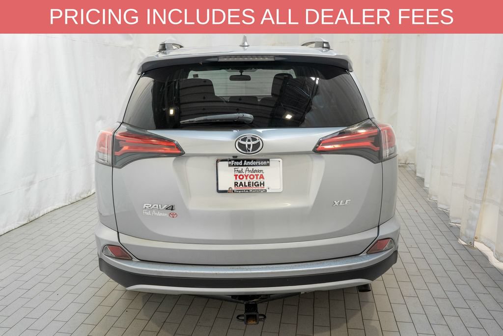 Used 2016 Toyota RAV4 XLE FWD image 4