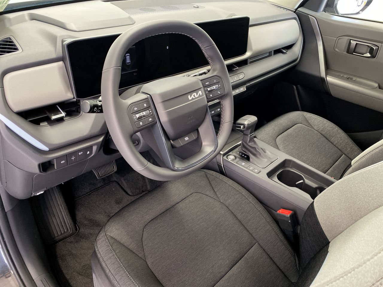 New 2027 Kia Seltos S FWD image 20