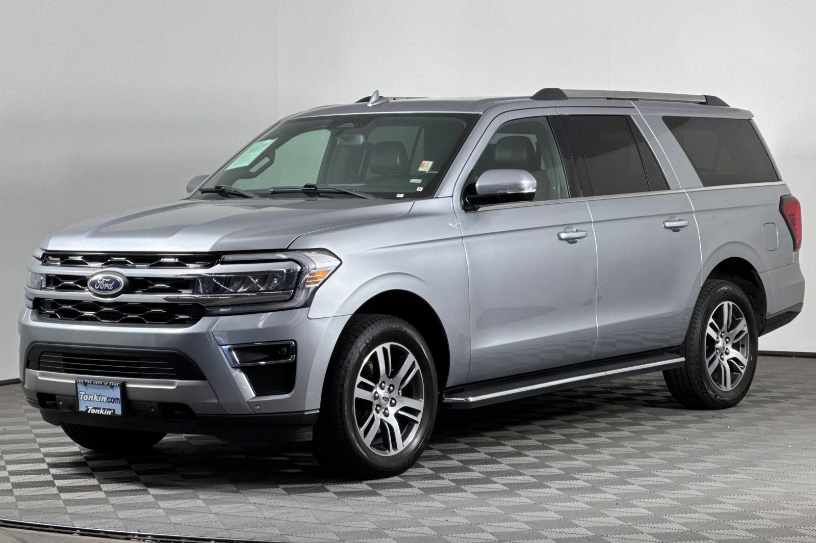 Used 2022 Ford Expedition Max Limited image 9