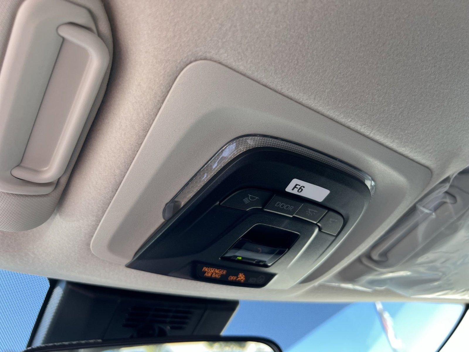 New 2026 Toyota Corolla LE image 27