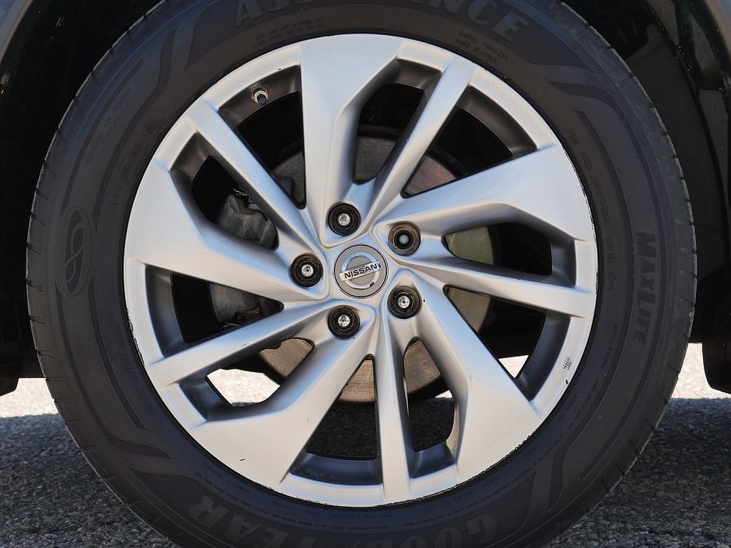 Used 2015 Nissan Rogue SL w/ SL Premium Package AWD/4WD image 61