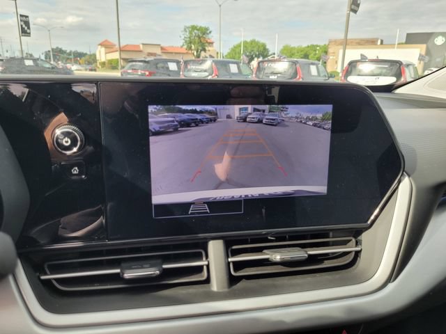Used 2024 Chevrolet Trax LS FWD image 18