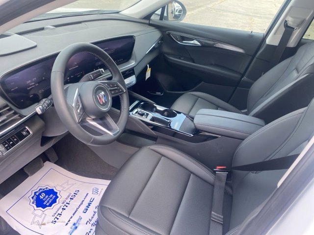 New 2025 Buick Envision Preferred image 16