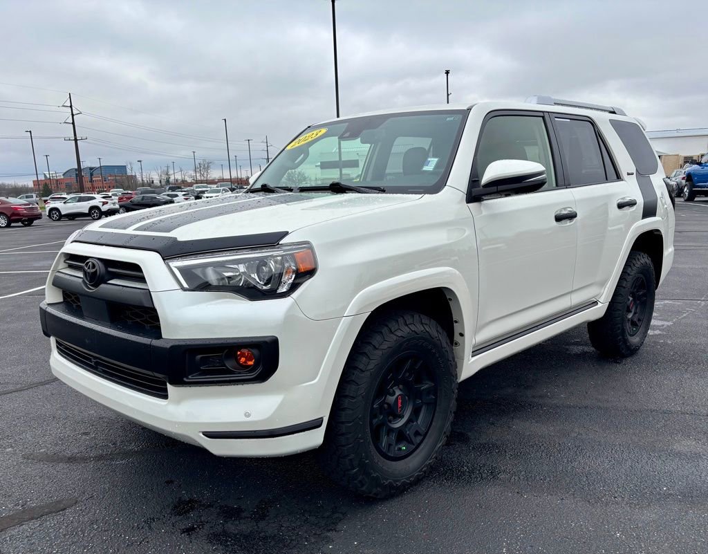 Used 2023 Toyota 4Runner Limited AWD/4WD image 3