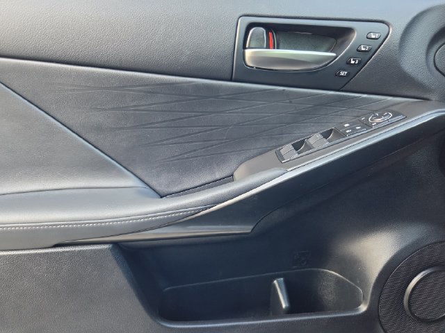 Used 2022 Lexus IS 350 F Sport w/ Navigation Package RWD image 21