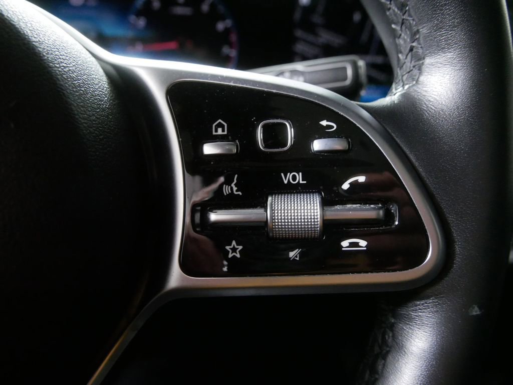 Used 2022 Mercedes-Benz GLE 350 4MATIC image 20