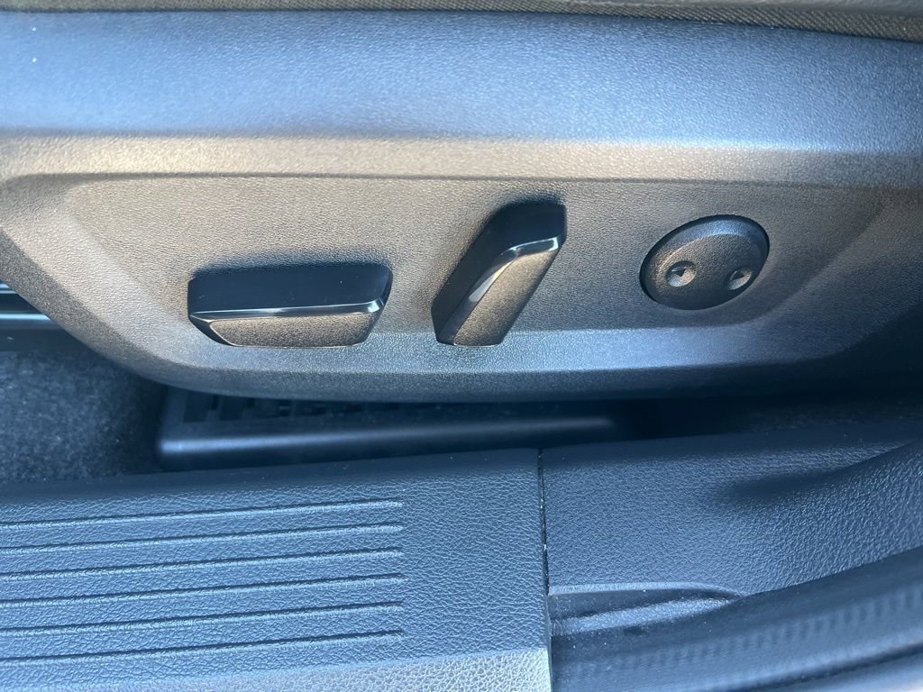 Certified 2023 Nissan Rogue SL w/ SL Premium Package image 53