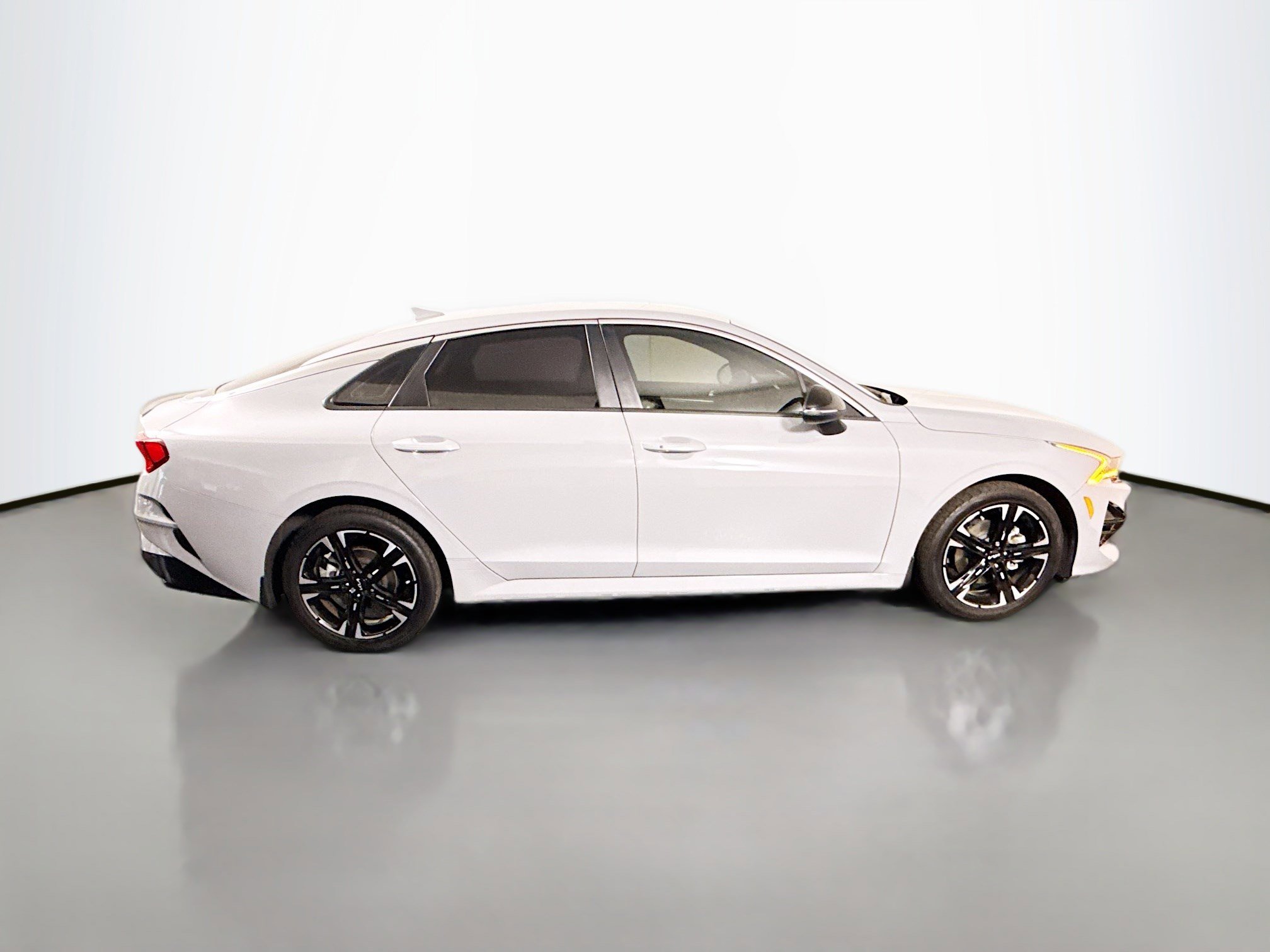 Used 2023 Kia K5 GT-Line w/ GT-Line Premium Package FWD image 11