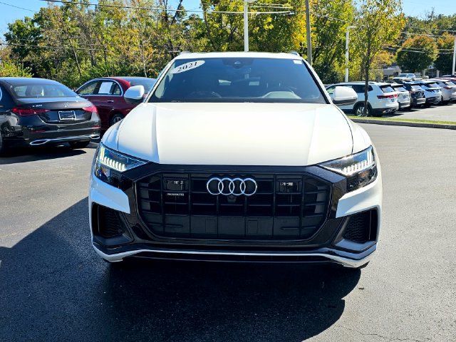 Used 2021 Audi Q8 Premium Plus w/ Premium Plus Package AWD/4WD image 3