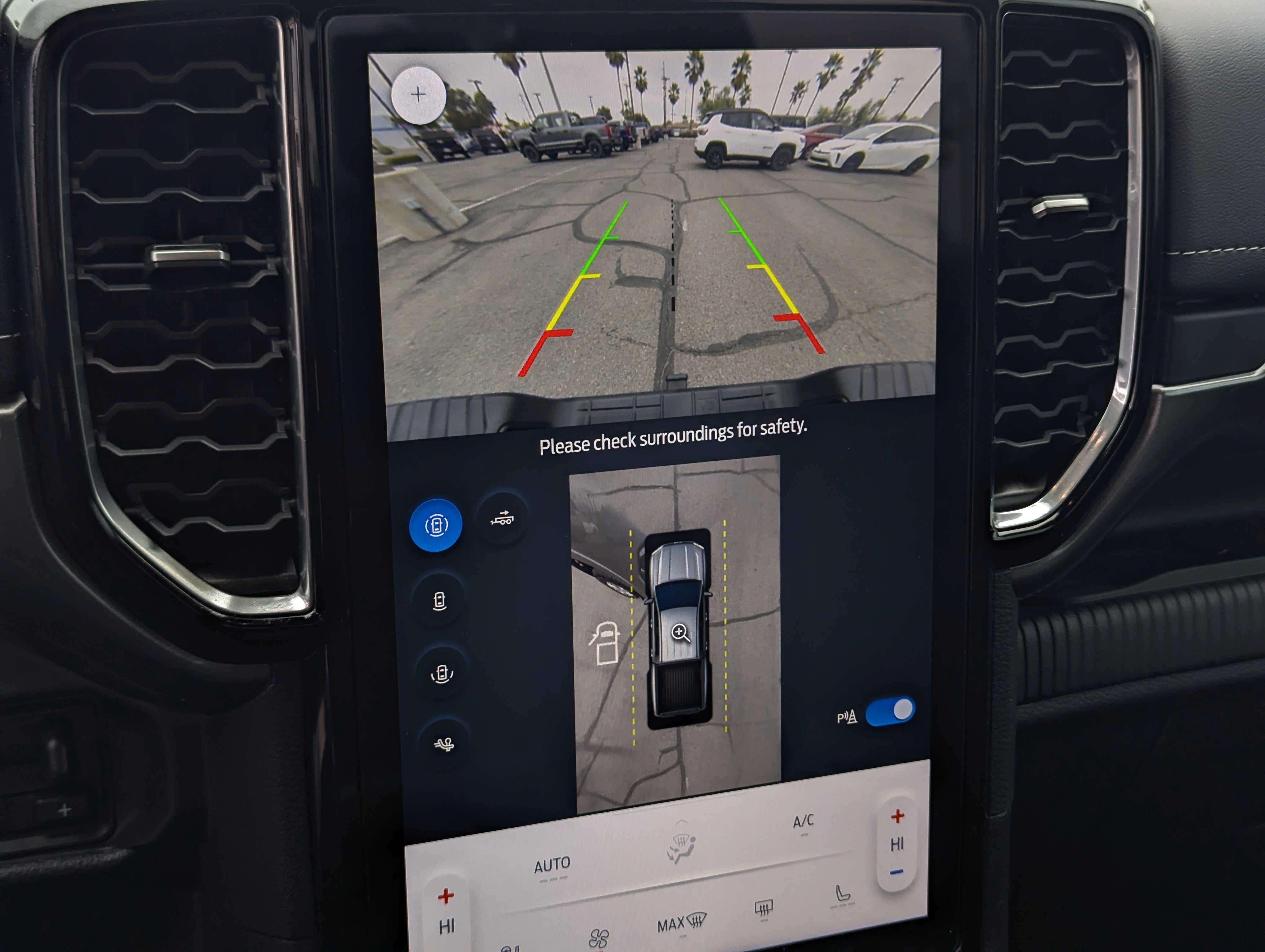 Certified 2024 Ford Ranger Lariat w/ FX4 Off-Road Package image 12