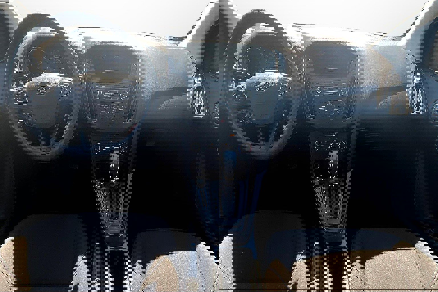 Used 2017 Ford Focus SE image 14