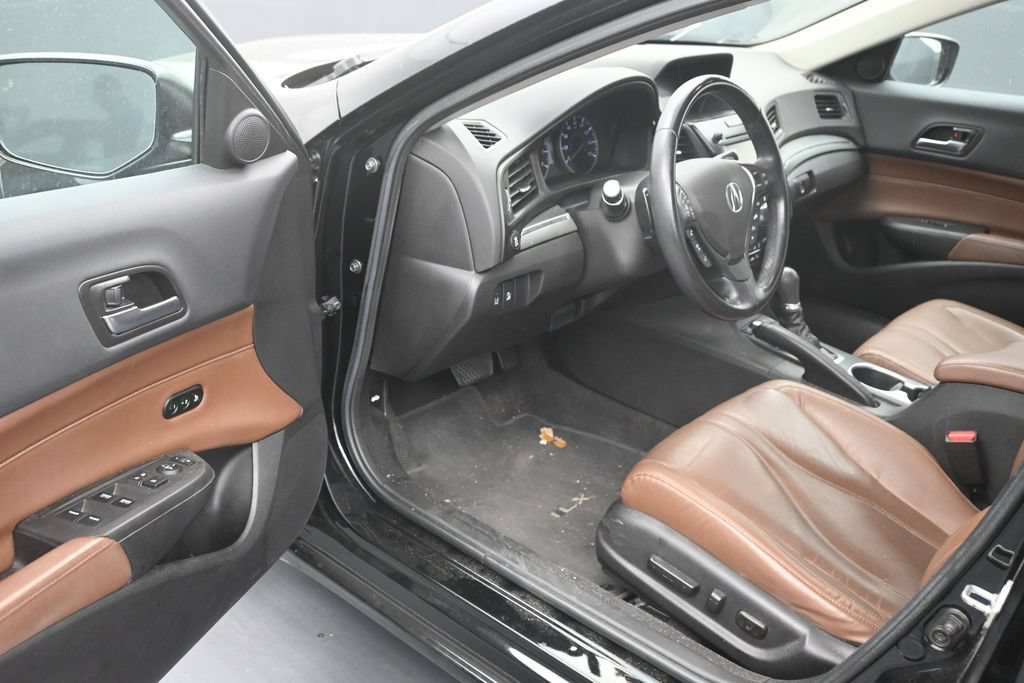 Used 2019 Acura ILX FWD image 10