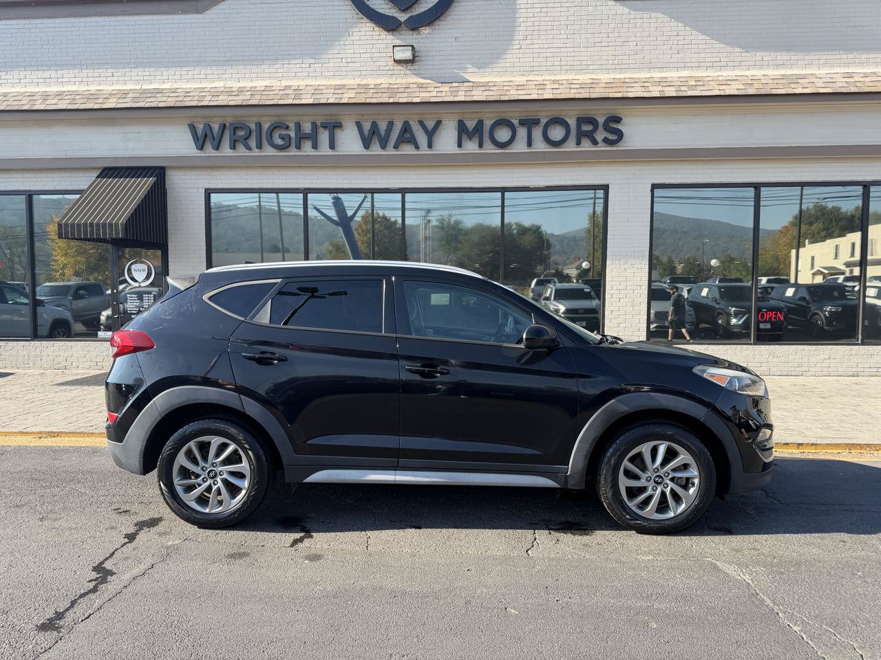 Used 2018 Hyundai Tucson SEL AWD/4WD image 2