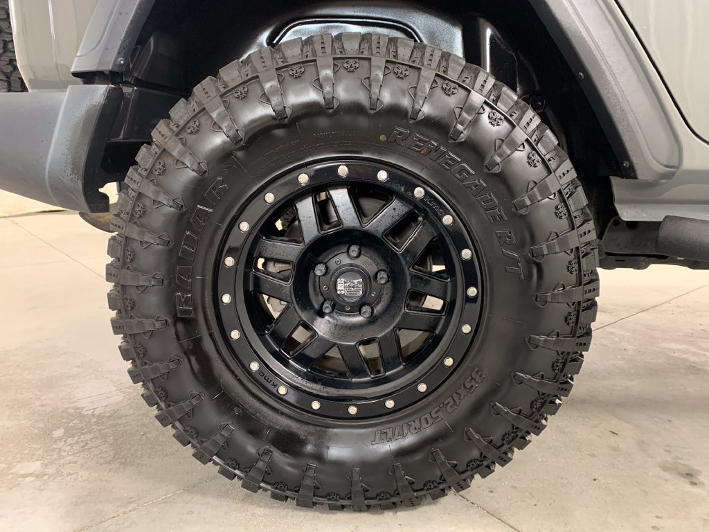 Used 2019 Jeep Wrangler Unlimited Sport S AWD/4WD image 9