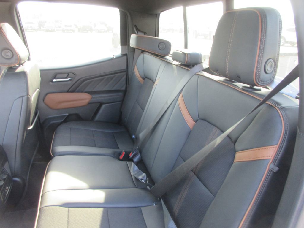 New 2026 GMC Canyon AT4 image 13