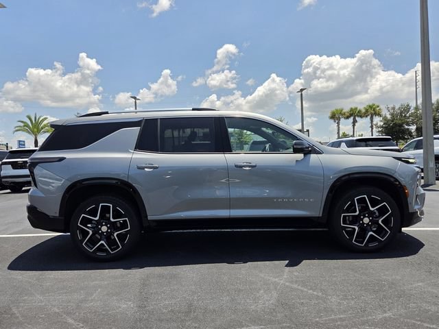 Certified 2025 Chevrolet Traverse High Country FWD image 7