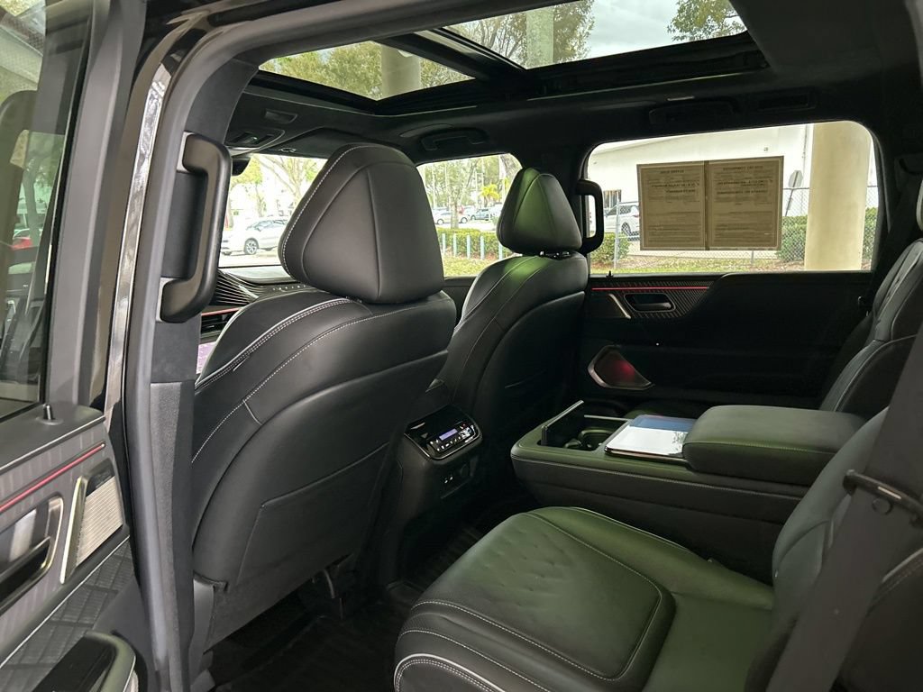 Used 2025 INFINITI QX80 Autograph w/ Premium Cargo Package AWD/4WD image 53