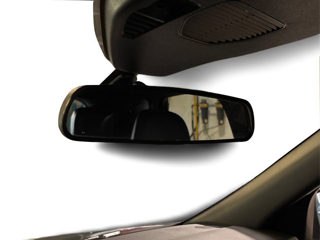 Certified 2025 Ford Escape ST-Line AWD/4WD image 25