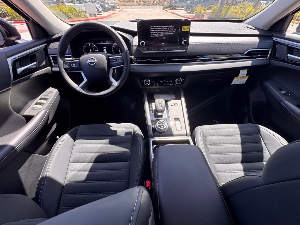 New 2026 Nissan Rogue SL AWD/4WD image 17