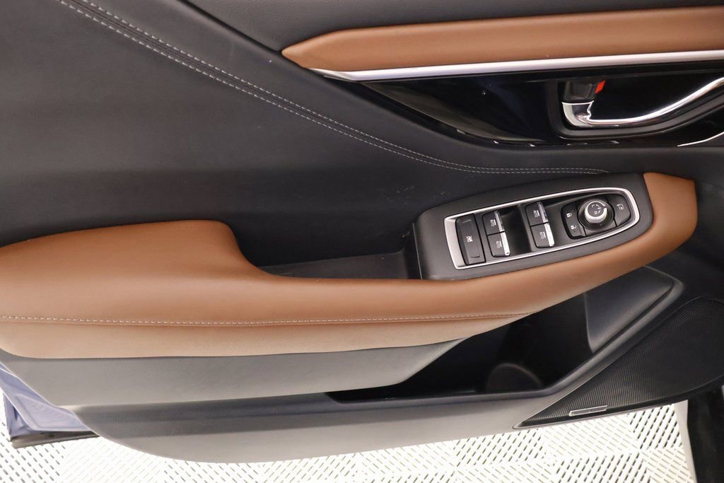 Used 2022 Subaru Outback Touring XT image 16