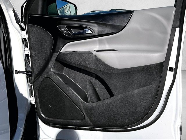 Used 2019 Chevrolet Equinox LS w/ LS Convenience Package FWD image 19